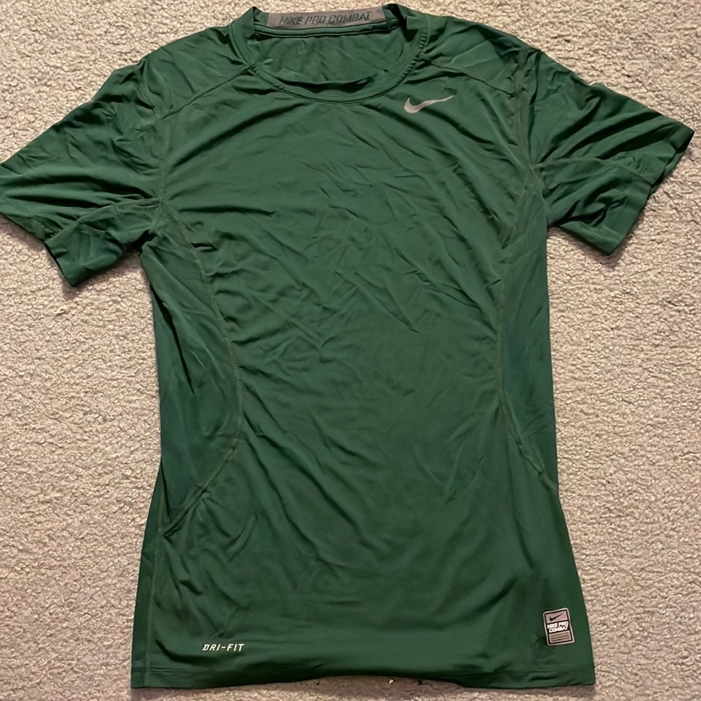 Nike combat pro workout shirt small worn once